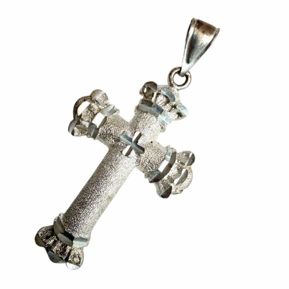 Vintage Sterling Silver Cross Pendant